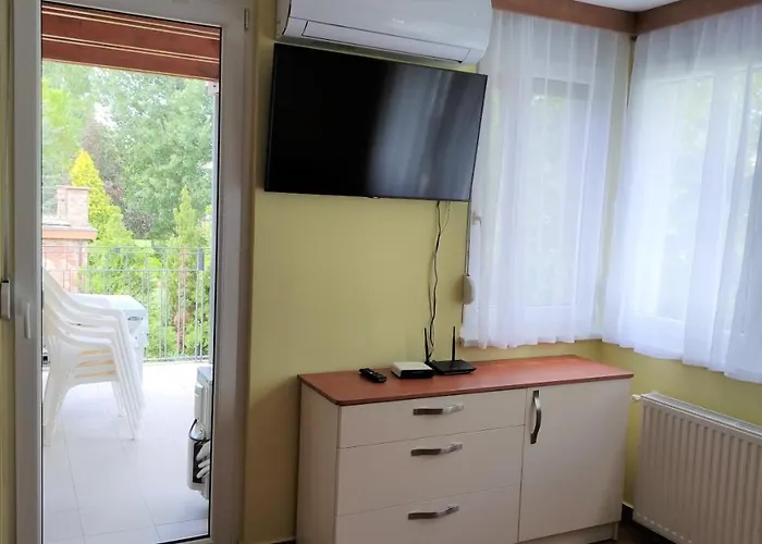 Agnes - Koezvetlen Balaton-parti Szallashely 아파트 *